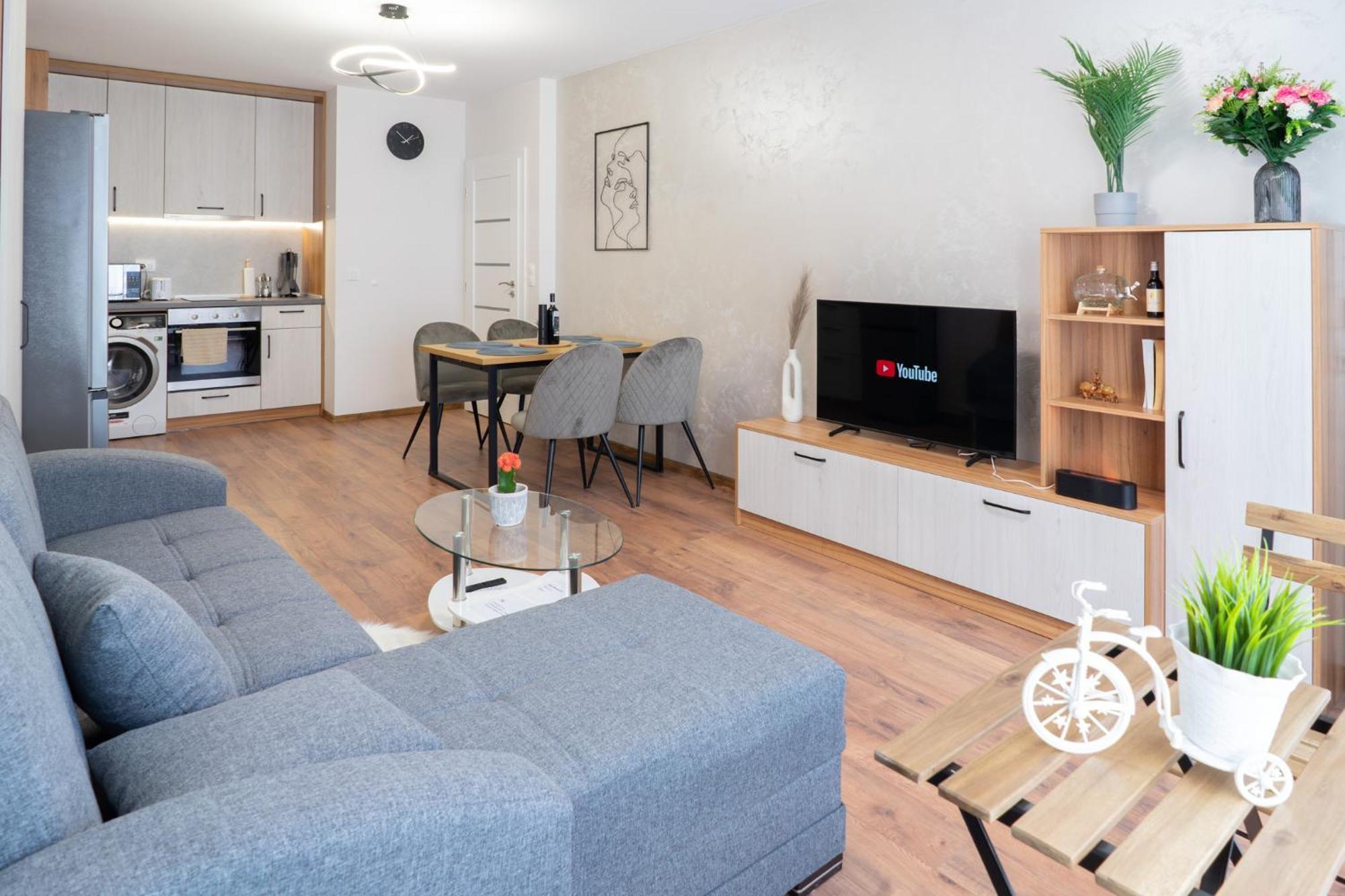 New Modern & Cozy Apartment With Free Private Parking And Ev Charging Station Varna Exteriör bild